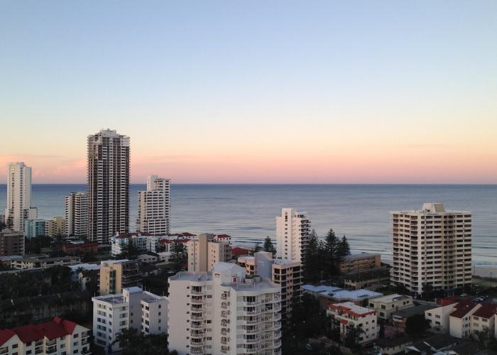 广州4地升级为中风险,广州两地区由中风险调整为高风险地区